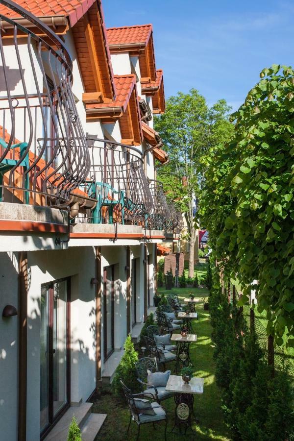 Na Bialej Daire Rewal Dış mekan fotoğraf